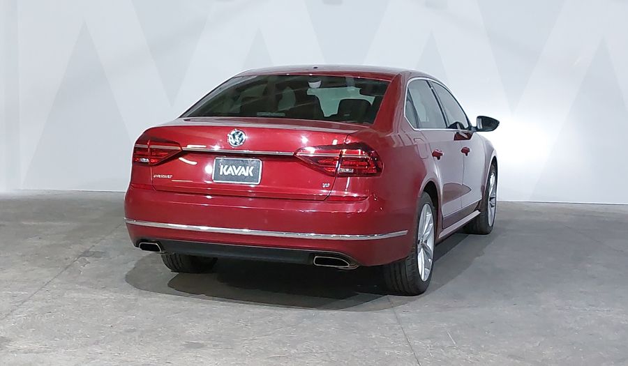 Volkswagen Passat 3.6 V6 AUTO Sedan 2018