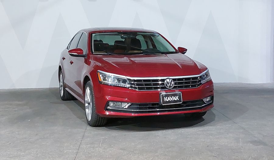 Volkswagen Passat 3.6 V6 AUTO Sedan 2018