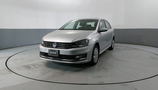 Volkswagen • Vento