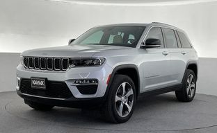 Jeep • Grand Cherokee