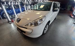 Peugeot • 207