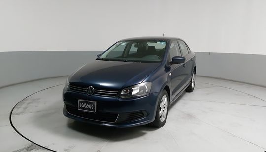 Volkswagen • Vento