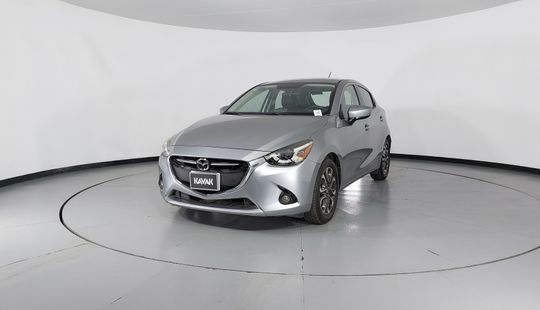 Mazda • Mazda 2