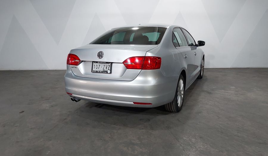 Volkswagen Jetta 2.5 SPORT BOLSA PAQWELT TECHO TIPTRONIC Sedan 2014