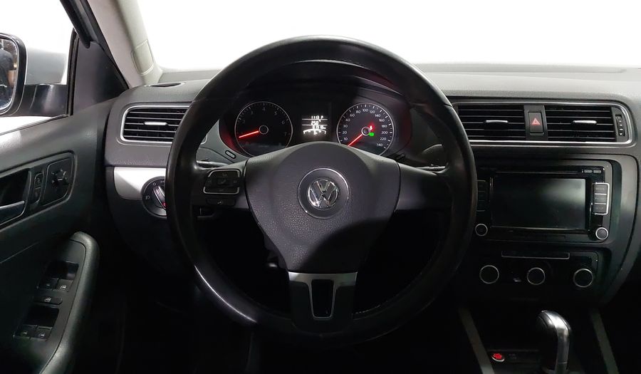 Volkswagen Jetta 2.5 SPORT BOLSA PAQWELT TECHO TIPTRONIC Sedan 2014