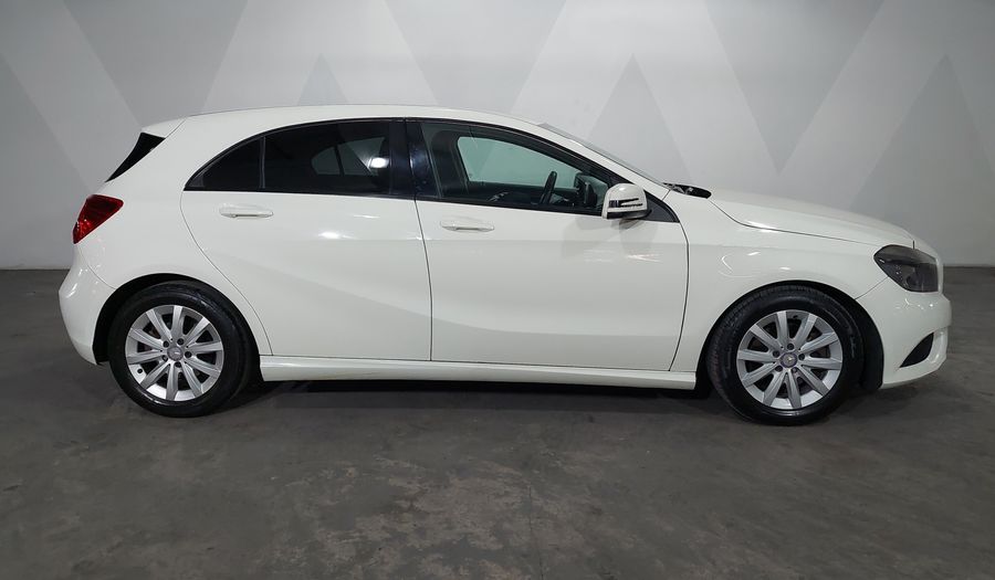 Mercedes Benz Clase A 1.6 180 CGI 7GDCT Hatchback 2016