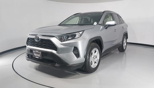 Toyota • RAV4