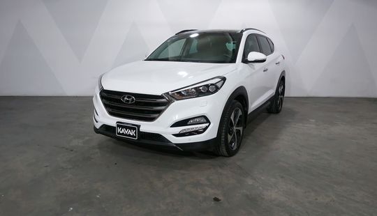 Hyundai • Tucson