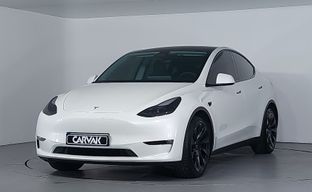 Tesla • Model Y