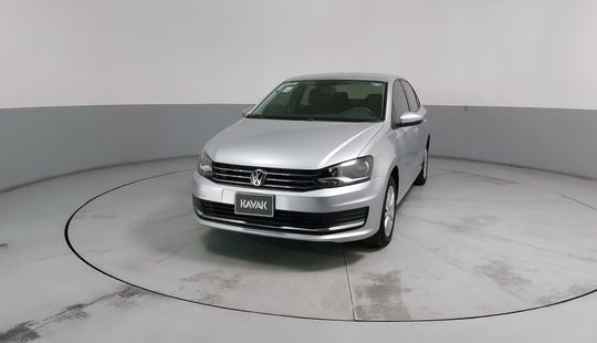 Volkswagen • Vento