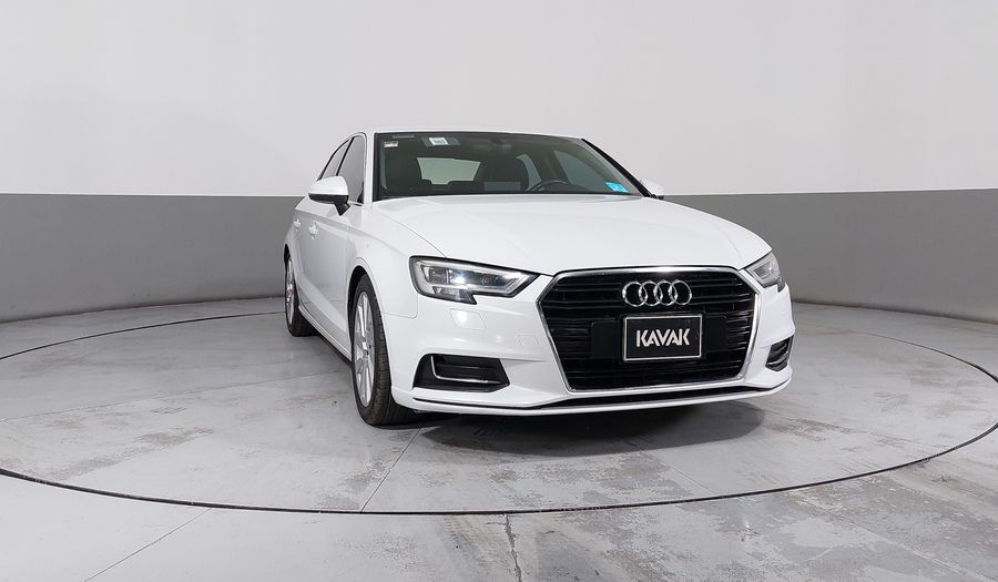 Audi A3 1.4 TFSI SELECT Sedan 2017