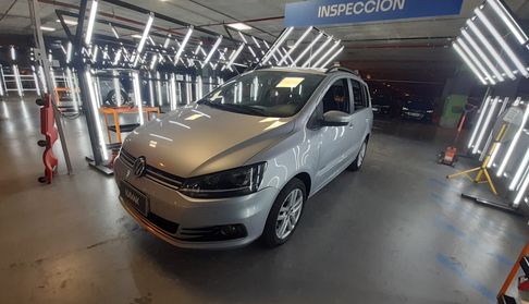 Volkswagen Suran 1.6 MSI HIGHLINE MT Minivan 2017