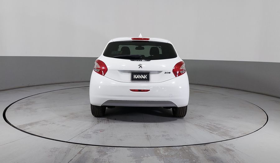 Peugeot 208 1.6 FELINE AT Hatchback 2014