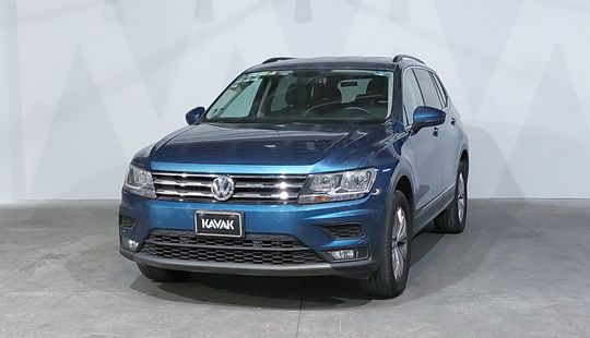 Volkswagen • Tiguan