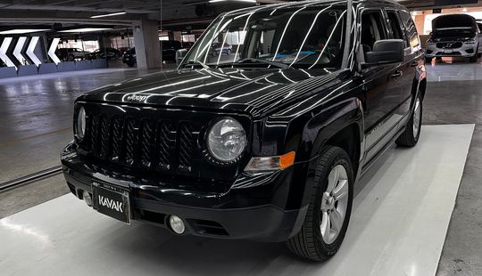 Jeep • Patriot