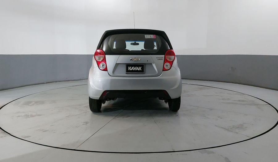 Chevrolet Spark Classic 1.2 LT B MT Hatchback 2016