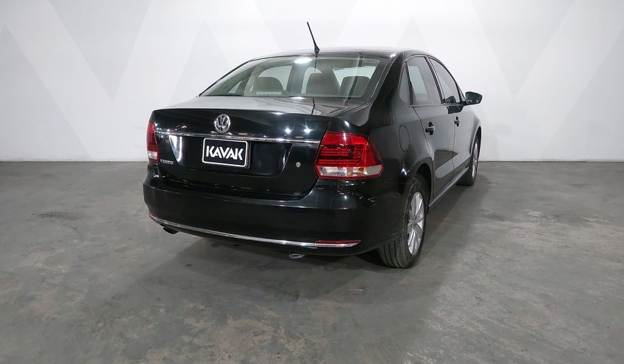 Volkswagen Vento 1.6 HIGHLINE TIPTRONIC Sedan 2017