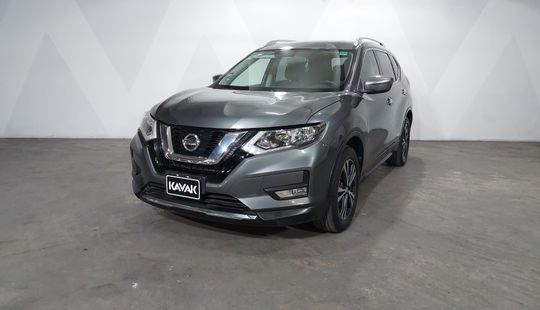 Nissan • X-Trail