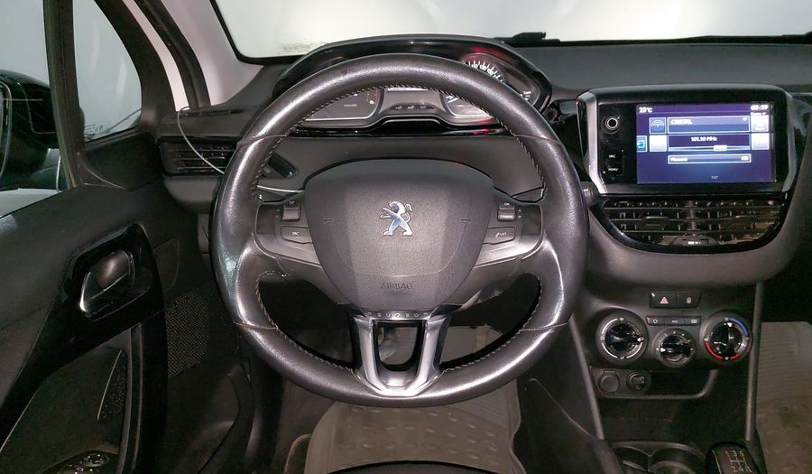 Peugeot 208 1.6 ALLURE HDI FLN MT Hatchback 2017