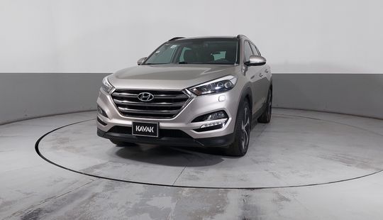 Hyundai • Tucson