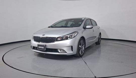 Kia • FORTE