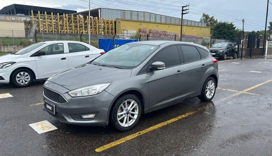 Ford Focus III 1.6 S MT-2016