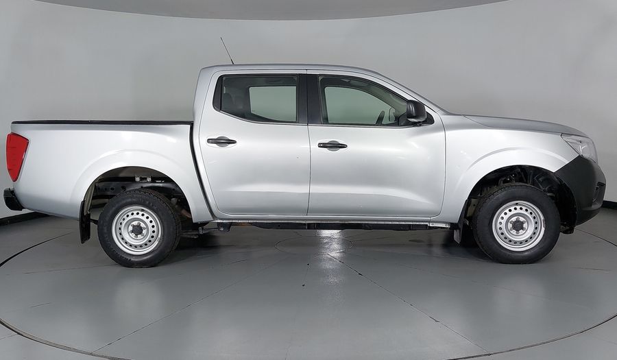 Nissan Np300 2.5 DOBLE CABINA SE TM AC PAQ SEG Pickup 2017