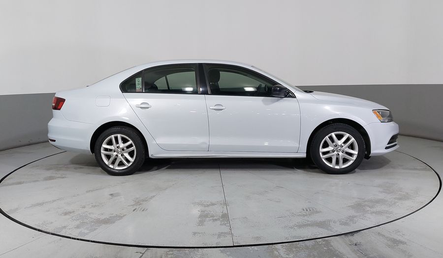 Volkswagen Jetta 2.0 MT Sedan 2018