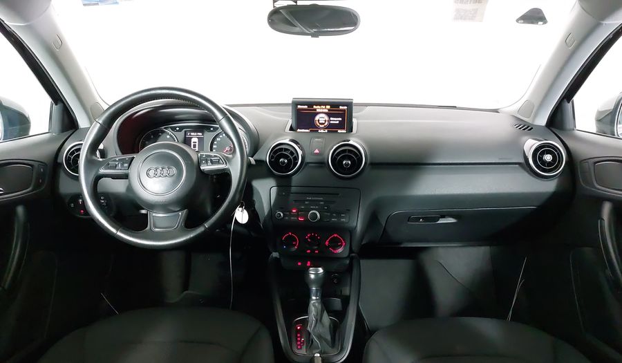 Audi A1 1.4 TFSI COOL S TRONIC Hatchback 2011