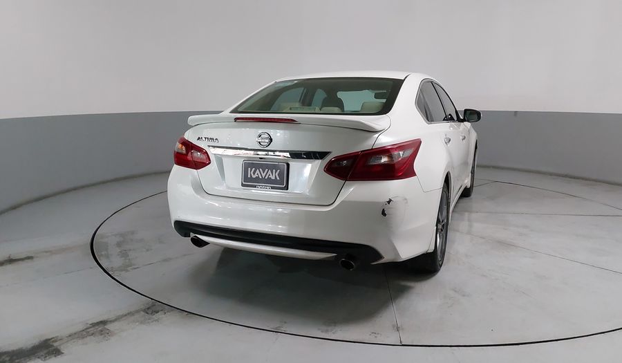 Nissan Altima 2.5 ADVANCE NAVI AUTO Sedan 2018