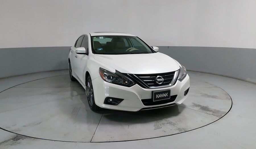 Nissan Altima 2.5 ADVANCE NAVI AUTO Sedan 2018