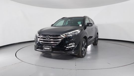 Hyundai • Tucson