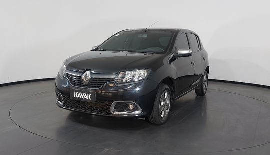 Renault • Sandero