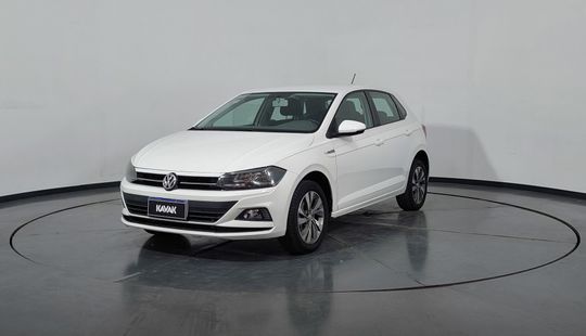 Volkswagen • Polo