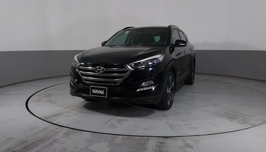 Hyundai • Tucson