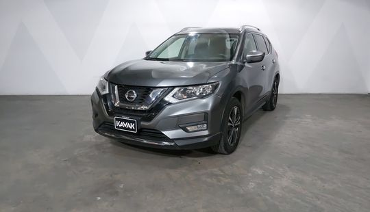 Nissan • X-Trail