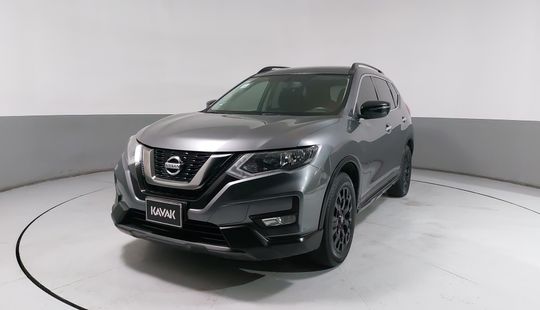 Nissan • X-Trail