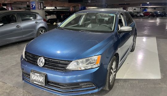 Volkswagen • Jetta