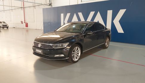 Volkswagen Passat TSI BLUEMOTION HIGHLINE DSG Sedan 2017