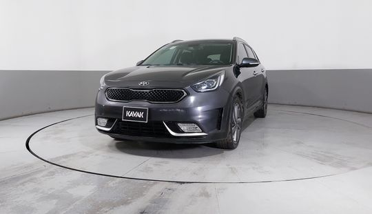 Kia • Niro