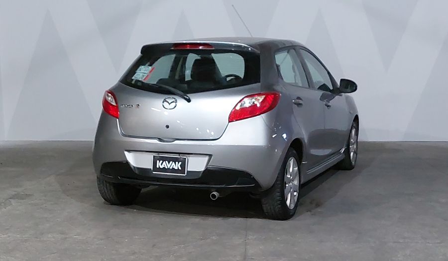 Mazda 2 1.5 TOURING TA Hatchback 2013