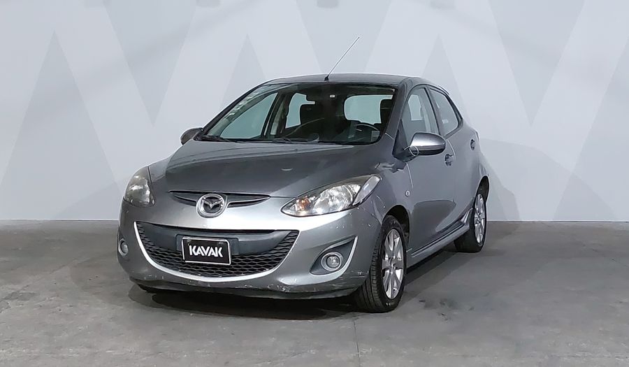 Mazda 2 1.5 TOURING TA Hatchback 2013