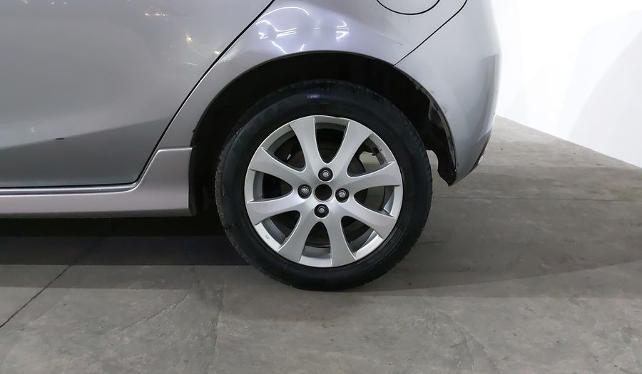 Mazda 2 1.5 TOURING TA Hatchback 2013