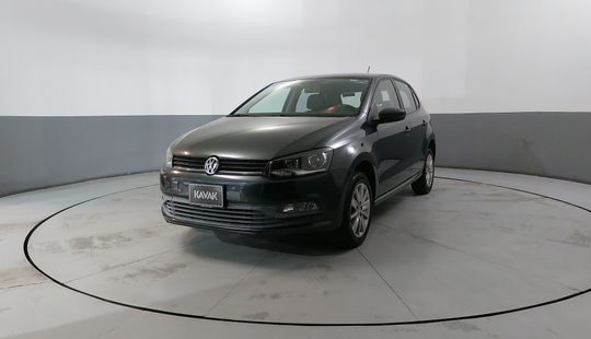 Volkswagen • Polo