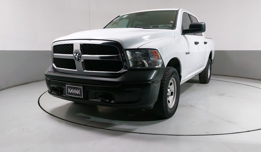 Ram 1500 3.6 SLT TRABAJO V6 4X4 Pickup 2016