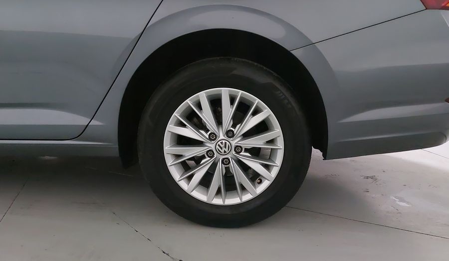 Volkswagen Jetta 1.4 COMFORTLINE Sedan 2019