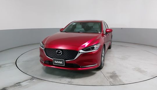 Mazda • Mazda 6