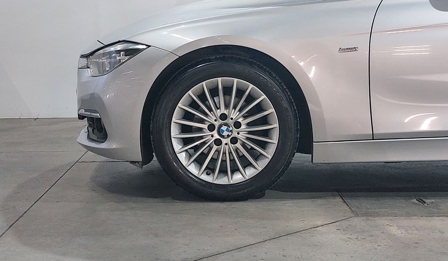 Bmw Serie 3 2.0 320IA LUXURY LINE Sedan 2016