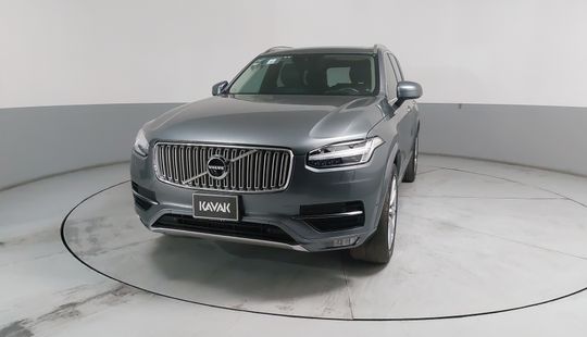 Volvo • XC90