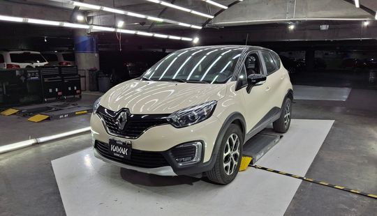 Renault • Captur